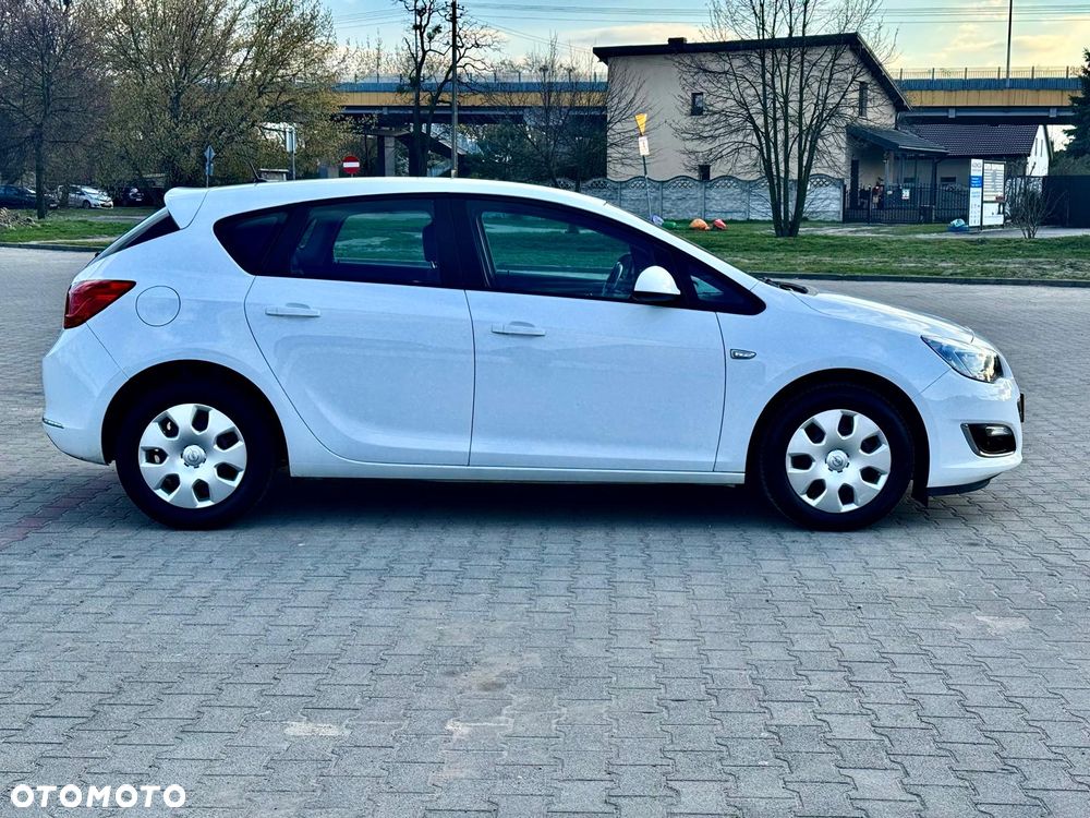 Opel Astra 1.4 Fun - 9