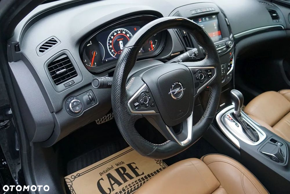 Opel Insignia 2.0 Bi Turbo CDTI 4x4 Country Tourer - 9