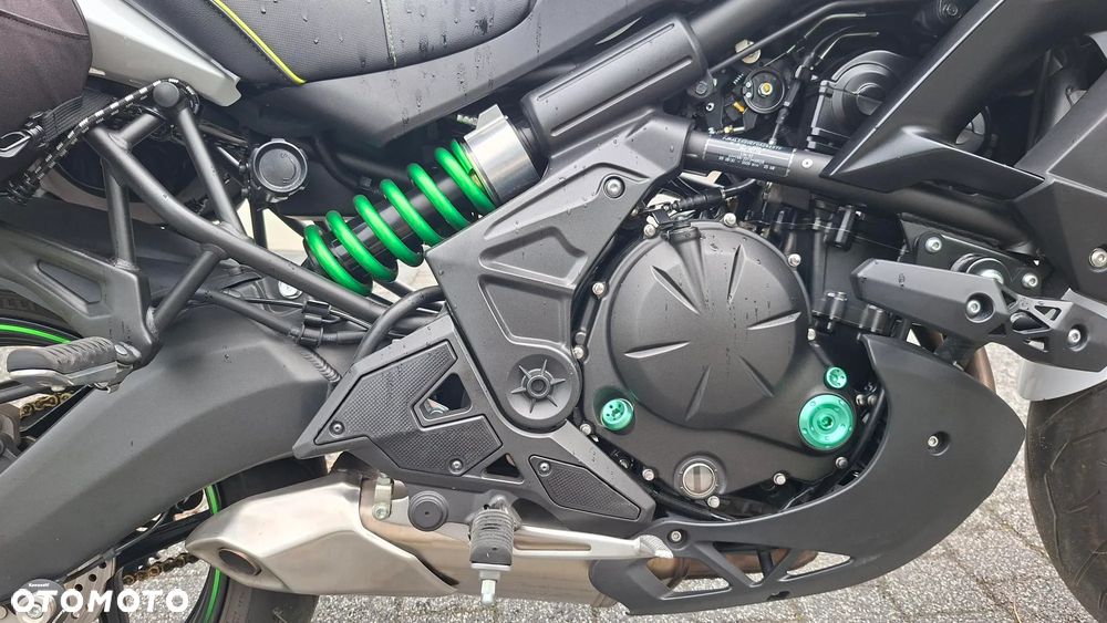 Kawasaki Versys 650 - 23