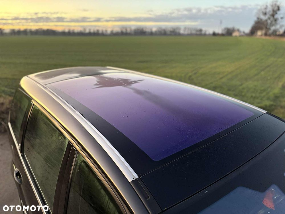 Ford Galaxy 2.0 Ghia - 18