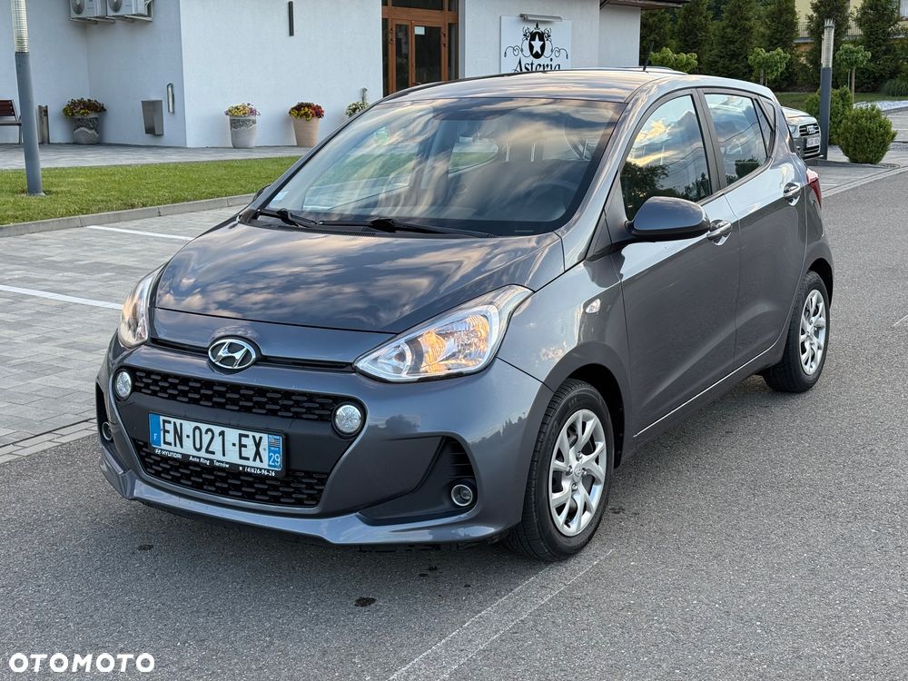 Hyundai i10 - 12