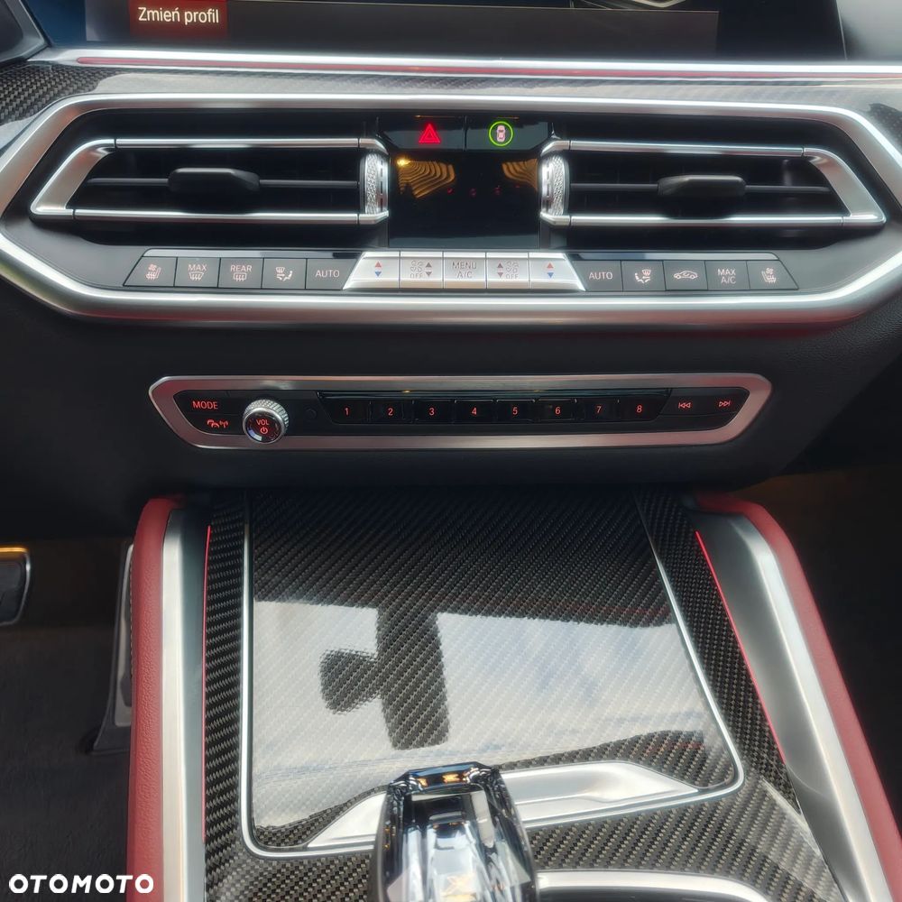 BMW X6 M50i - 27