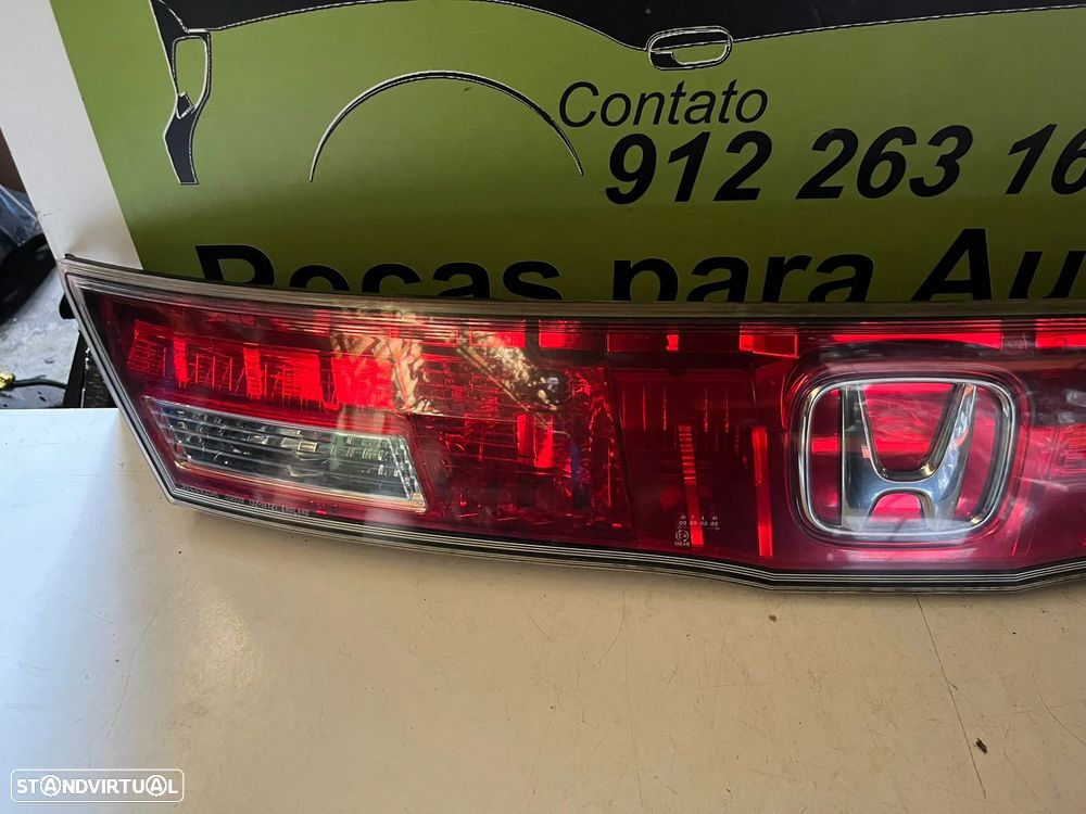 Honda Civic VIII FN - PAINEL MALA / FAROLIM - Z614 - 12