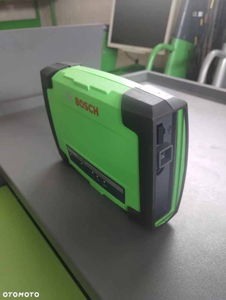 KTS 560 tester usterek Bosch ( kts560+Dcu220 ) lub nagroda - 2