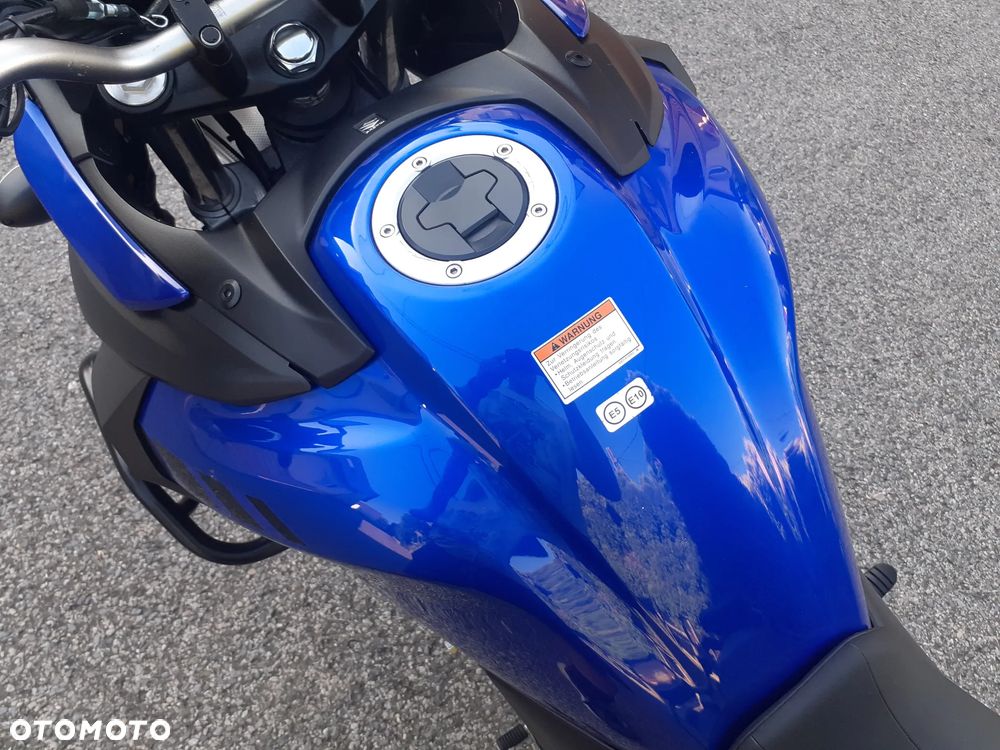 Suzuki DL - 7