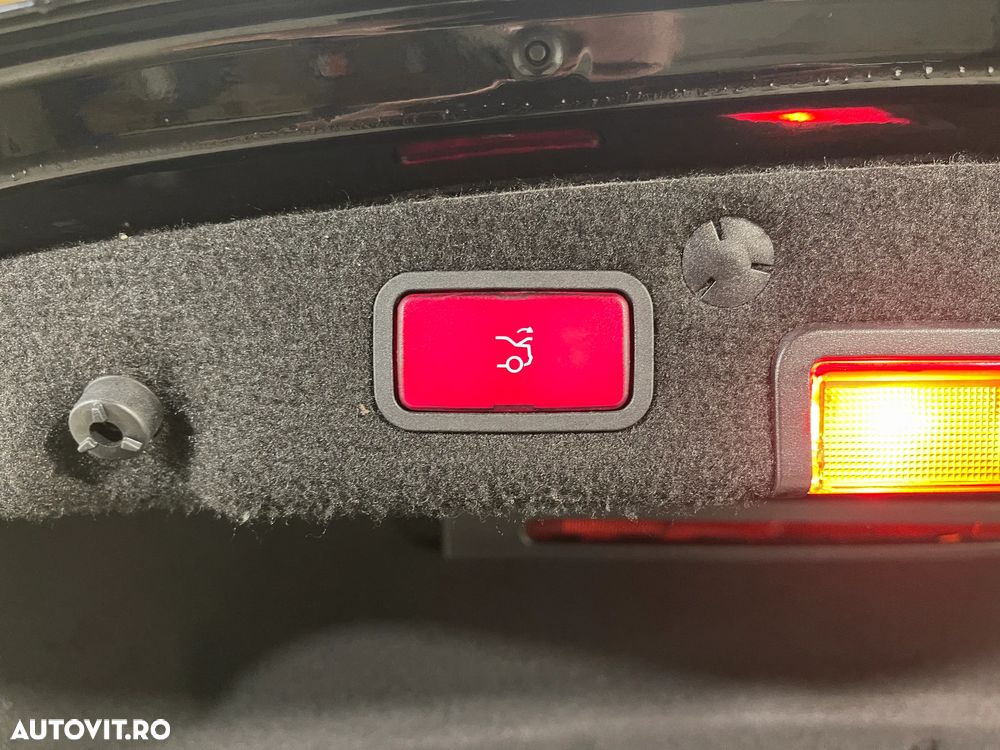 Mercedes-Benz C 180 7G-TRONIC Avantgarde - 21