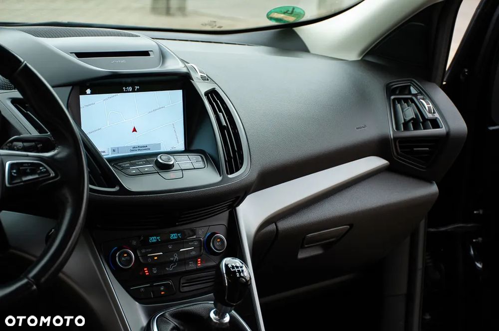 Ford Kuga 1.5 EcoBoost TITANIUM - 30