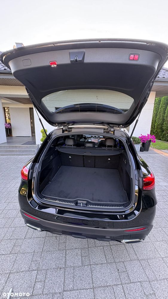 Mercedes-Benz GLC 300 d mHEV 4-Matic AMG Line - 13