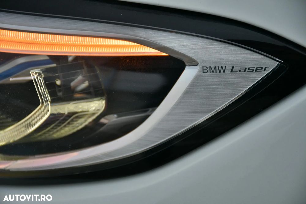 BMW Seria 3 320d AT MHEV - 11