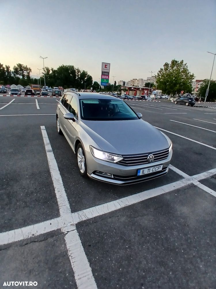 Volkswagen Passat 2.0 TDI DSG (BlueMotion Technology) Comfortline - 3