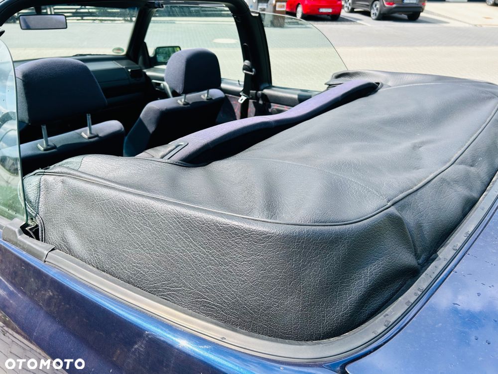 Volkswagen Golf Cabrio - 18