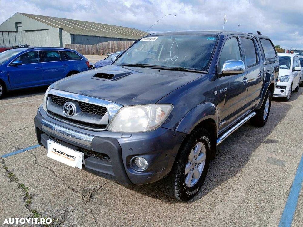 Dezmembrez Toyota hilux  3.0 Diesel D-4D ; 126KW/171CP 2005-2015 - 2