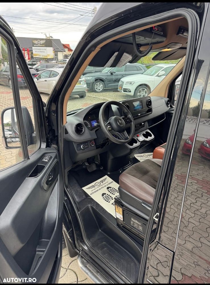 Mercedes-Benz Sprinter - 7