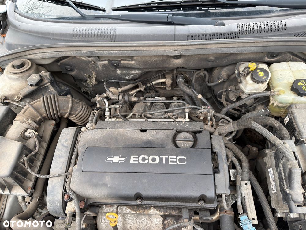 Chevrolet Cruze 1.8 Base - 9