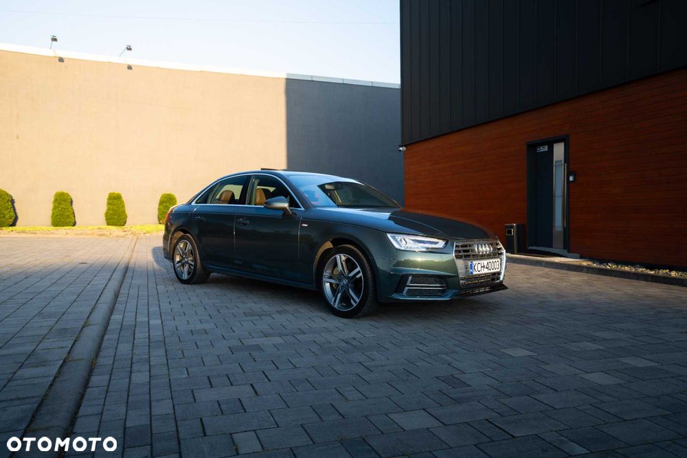 Audi A4 Limousine - 3