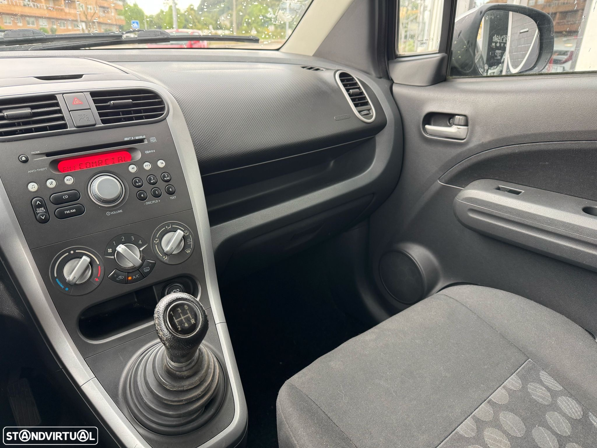 Suzuki Splash 1.0 GLS - 13