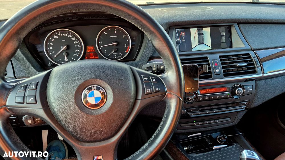 BMW X5 xDrive40d - 8