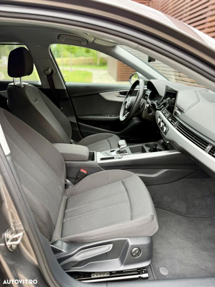 Audi A4 Avant 2.0 40 TDI S tronic MHEV S Line - 20