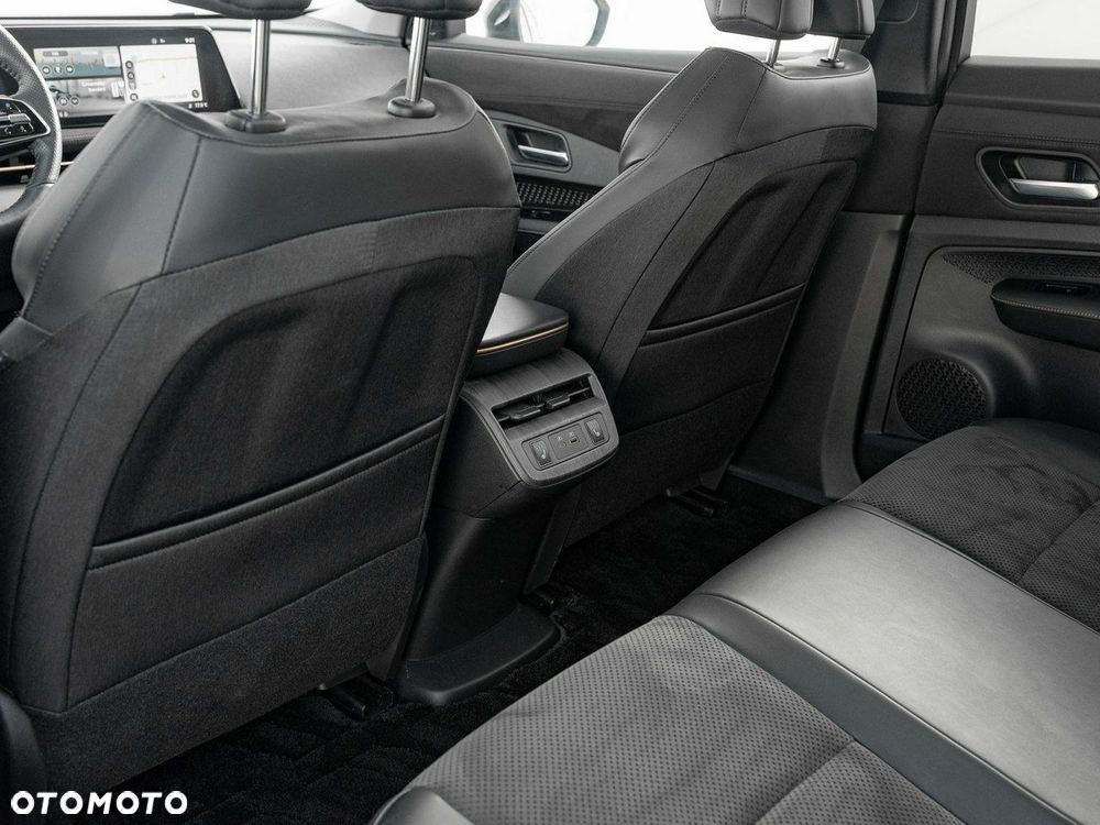Nissan Ariya 87kWh E-4orce Evolve - 28