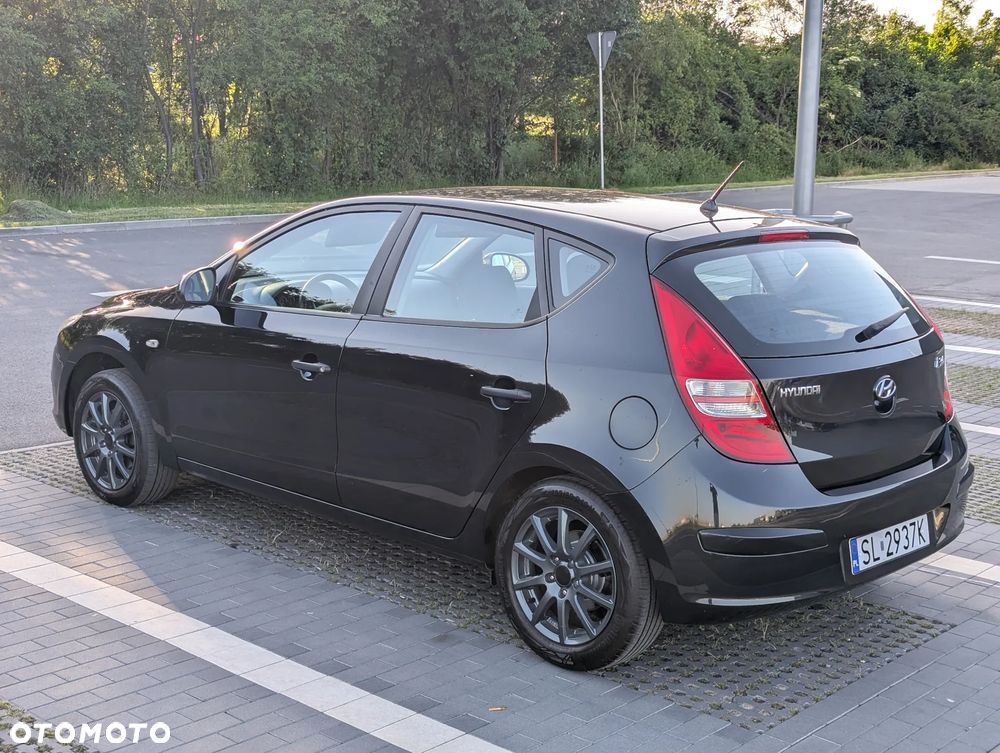 Hyundai i30 1.4 Comfort - 4