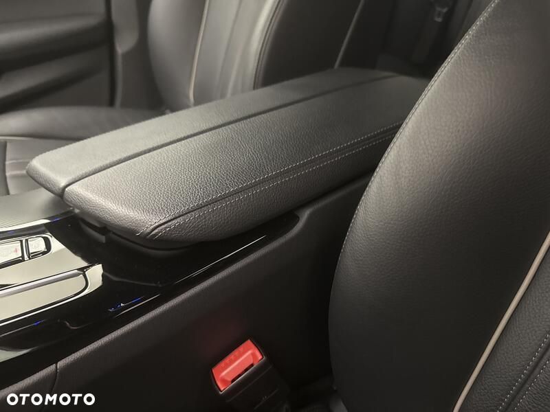 BMW Seria 5 530i mHEV - 20