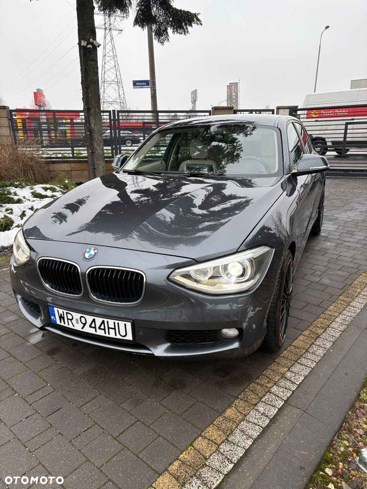 BMW Seria 1 118i - 1