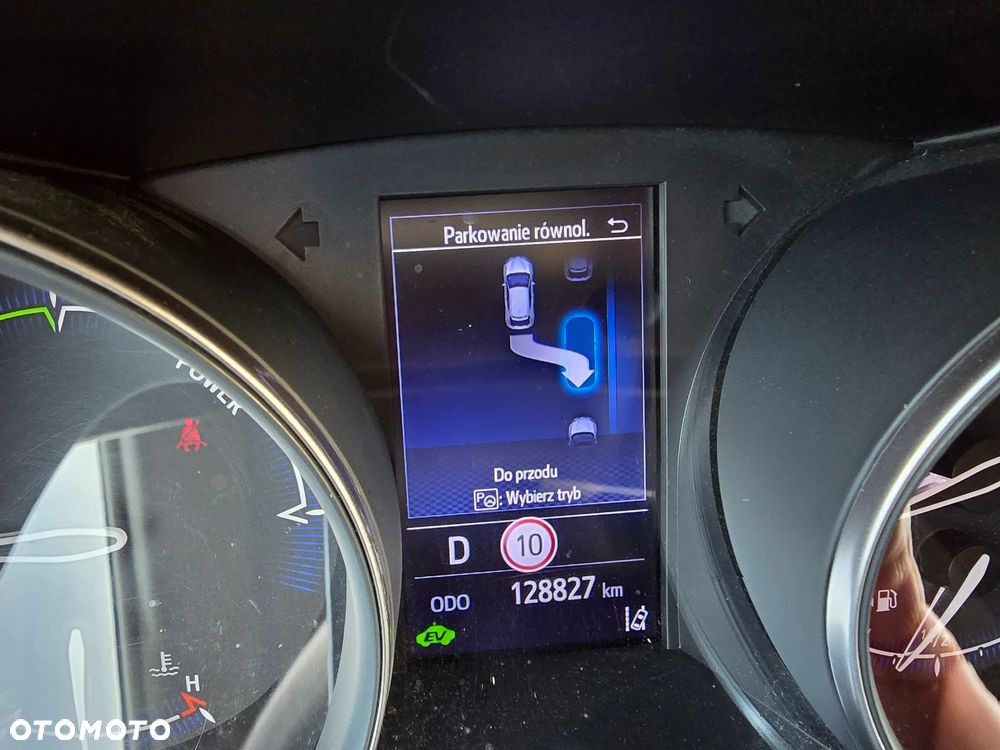 Toyota C-HR 2.0 Hybrid Executive - 32