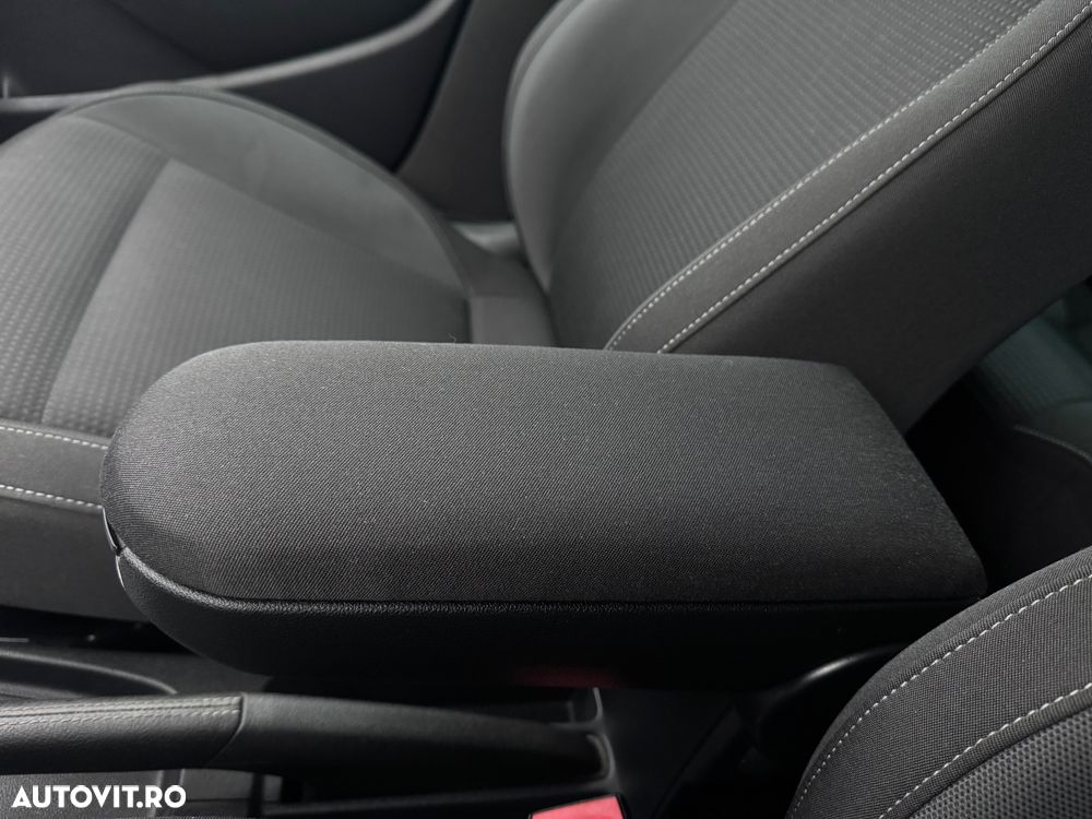 Volkswagen Polo - 18