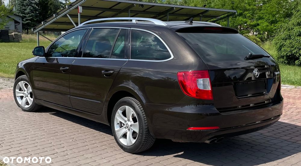 Skoda Superb 2.0 TDI Elegance - 15