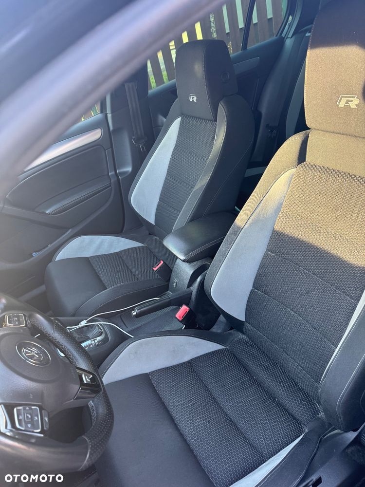 Volkswagen Golf - 12