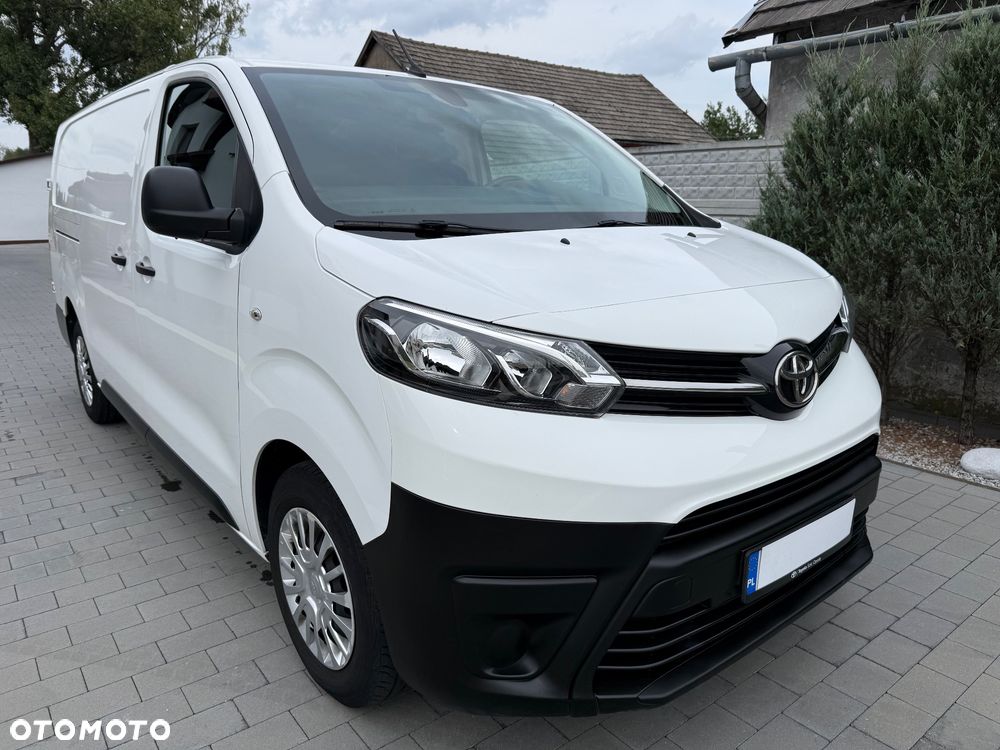 Toyota Proace - 1
