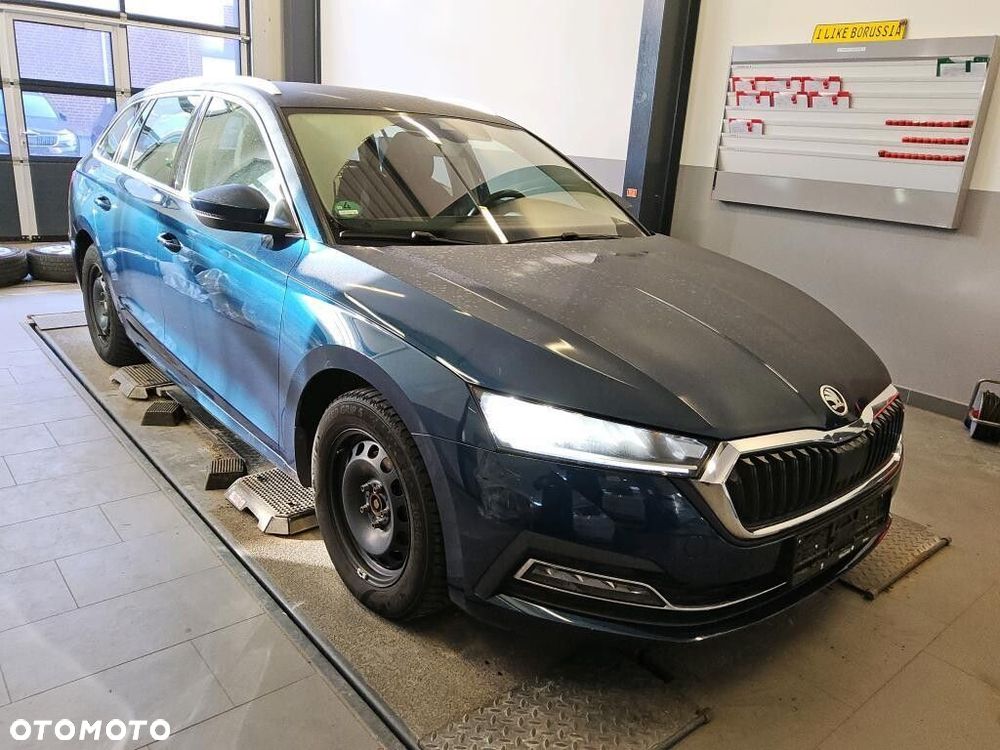 Skoda Octavia - 2