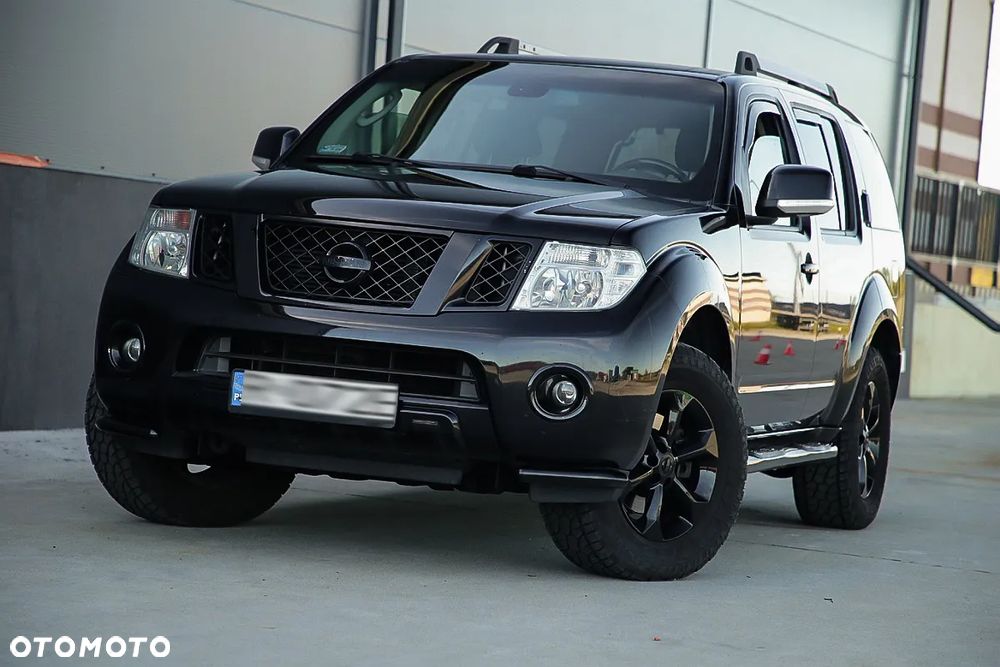 Nissan Pathfinder 2.5 D LE EU5 - 2