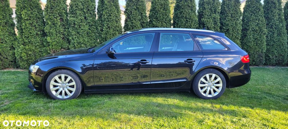 Audi A4 Avant - 1
