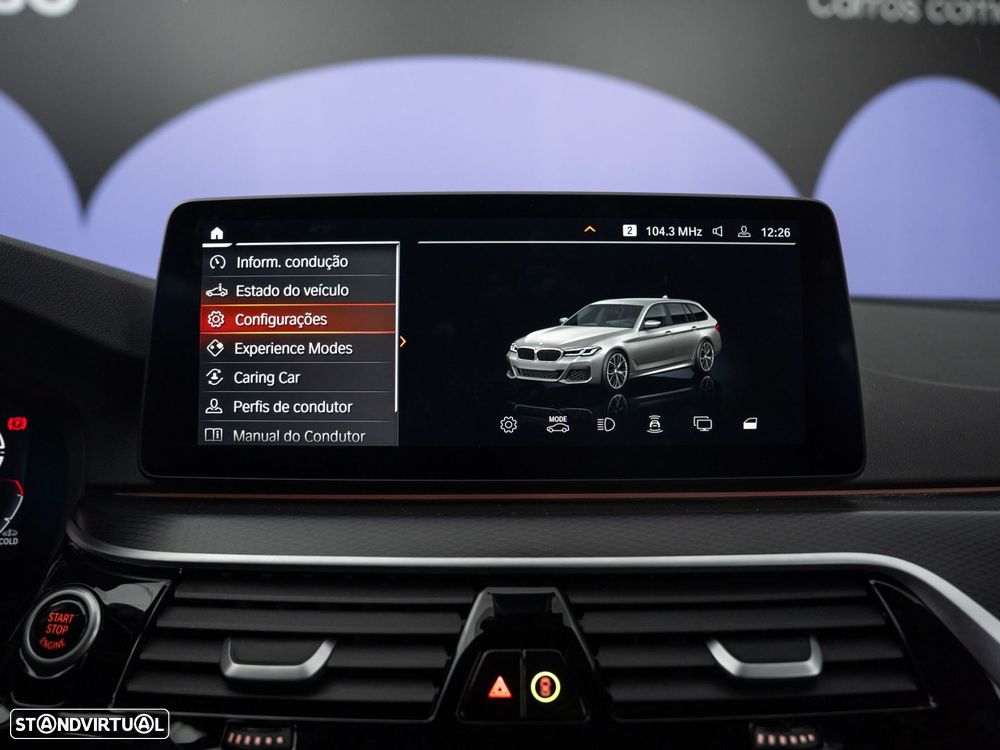 BMW 520 d Pack Desportivo M Auto - 35