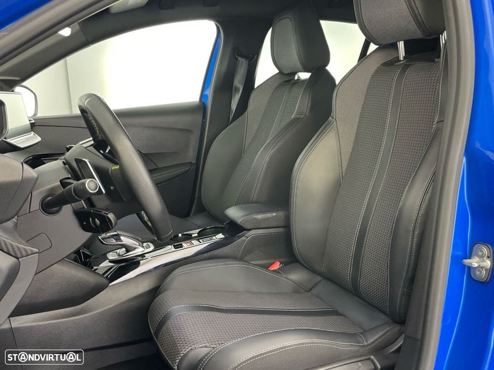 Peugeot 208 1.2 PureTech GT Line EAT8 - 17