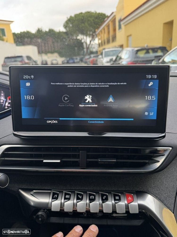 Peugeot 3008 1.2 PureTech Allure EAT8 - 36