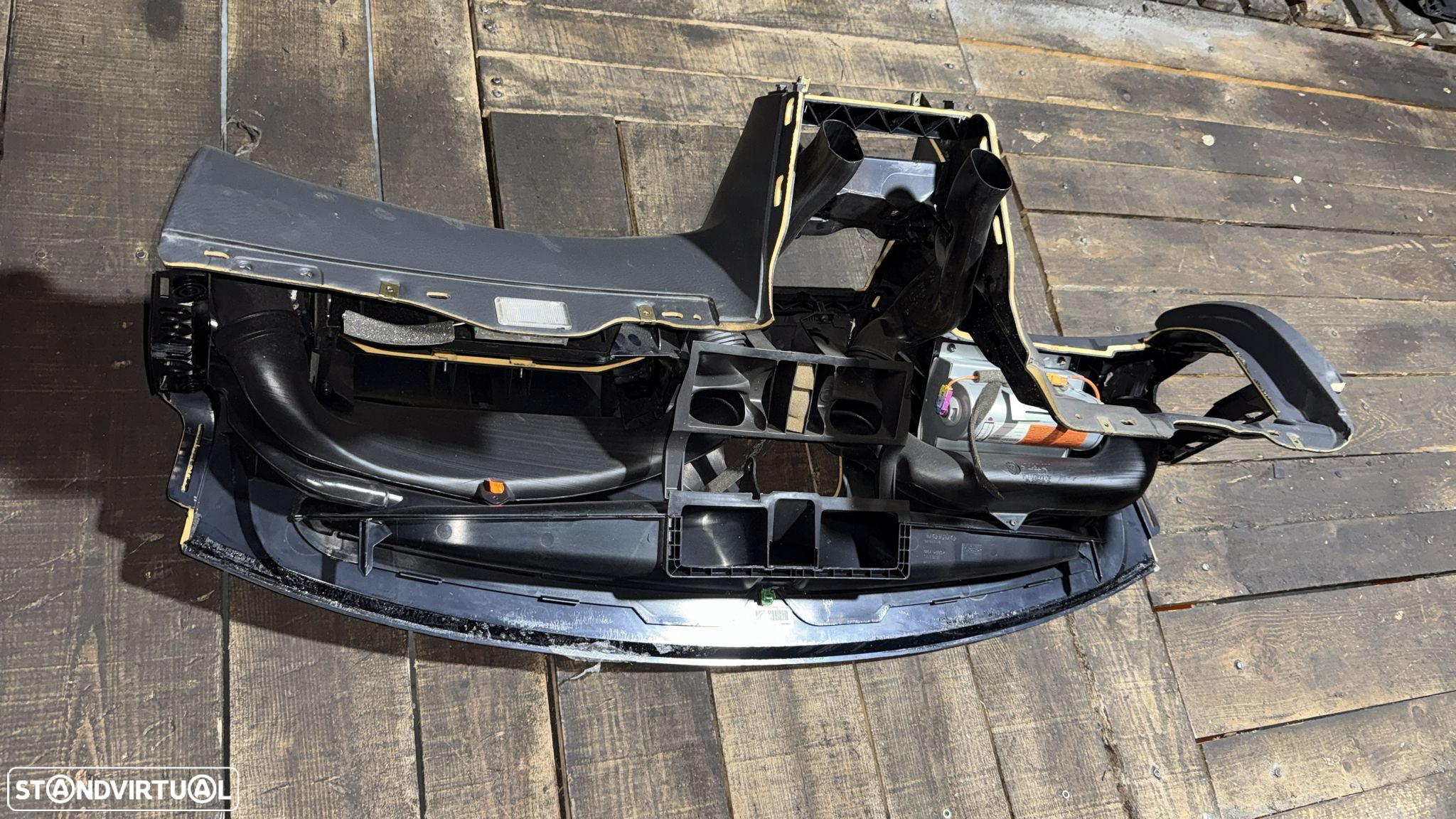TABLIER VOLVO S80 - 2