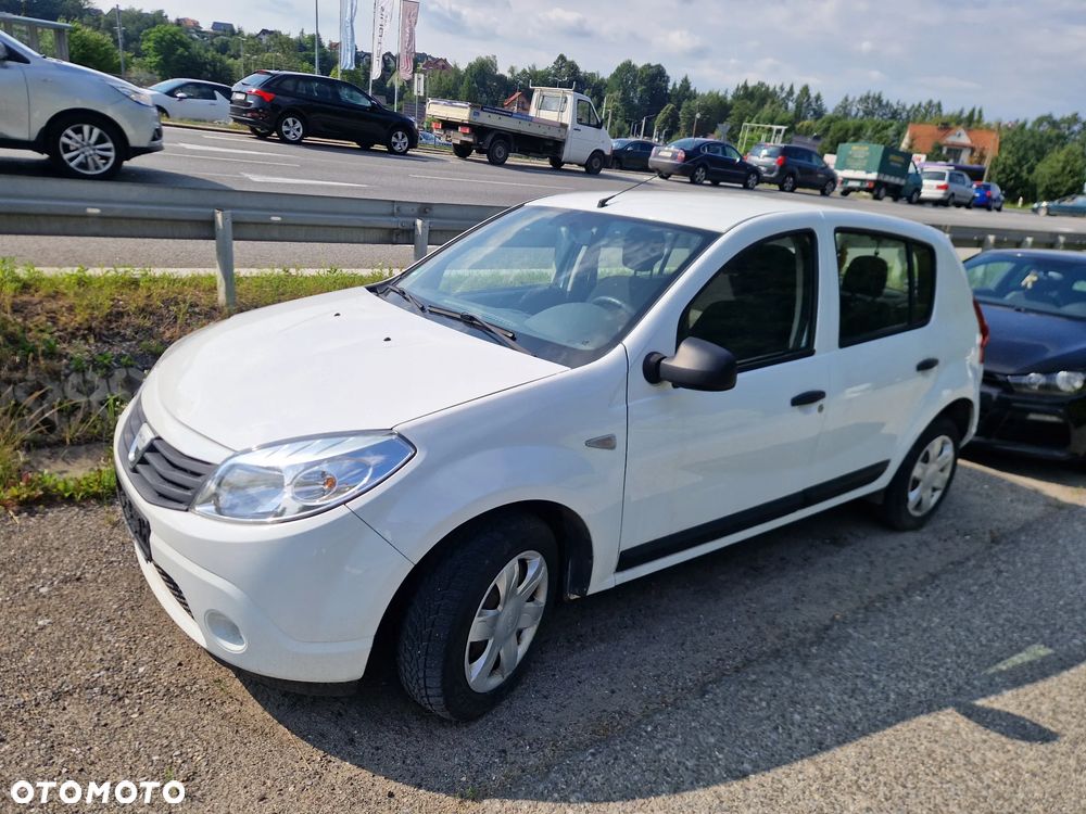 Dacia Sandero - 1