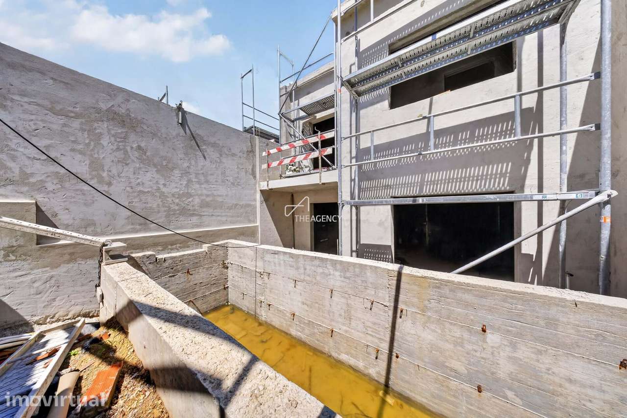 Moradia Moderna com Piscina em Zona Premium – Leceia, Oeiras - Grande imagem: 2/38