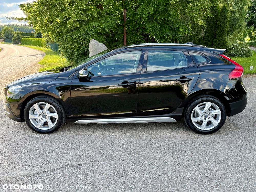 Volvo V40 Cross Country D3 Momentum - 39