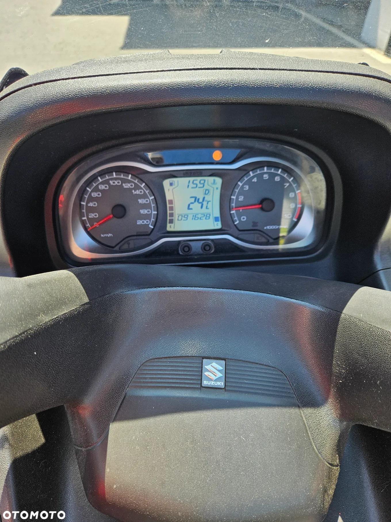 Suzuki Burgman - 8