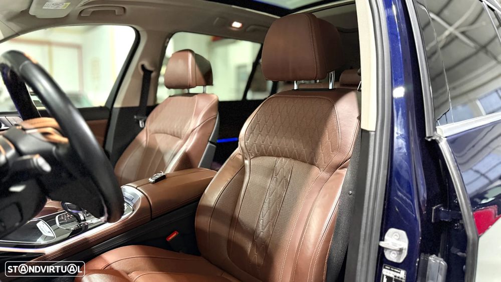 BMW X7 30 d xDrive Pack M - 15