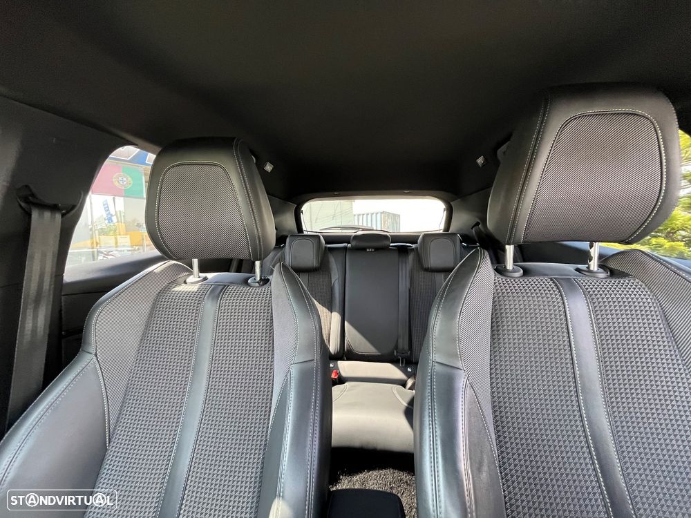 Peugeot 2008 1.5 BlueHDi GT Pack EAT8 - 48