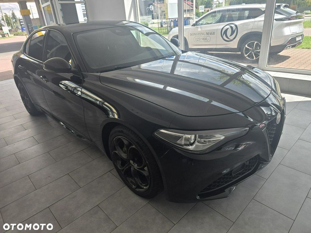 Alfa Romeo Giulia - 3