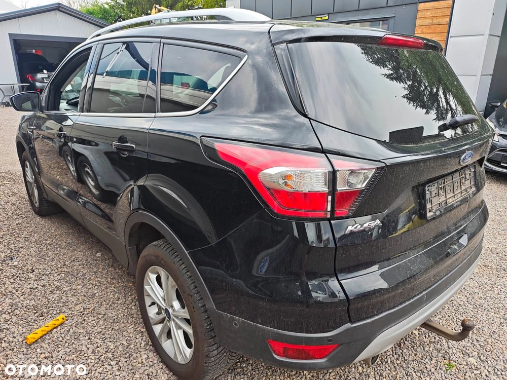 Ford Kuga 2.0 TDCi 4x4 Titanium - 3