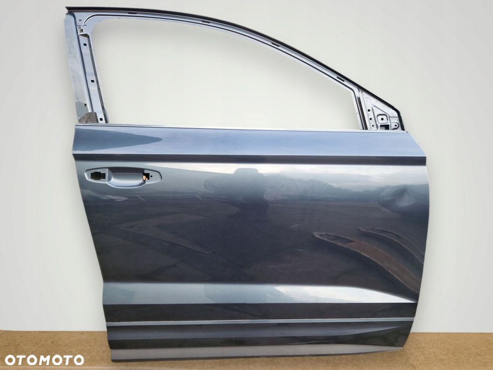 SEAT ATECA DRZWI PRZEDNIE PRZÓD PRAWE LISTWA 575831312