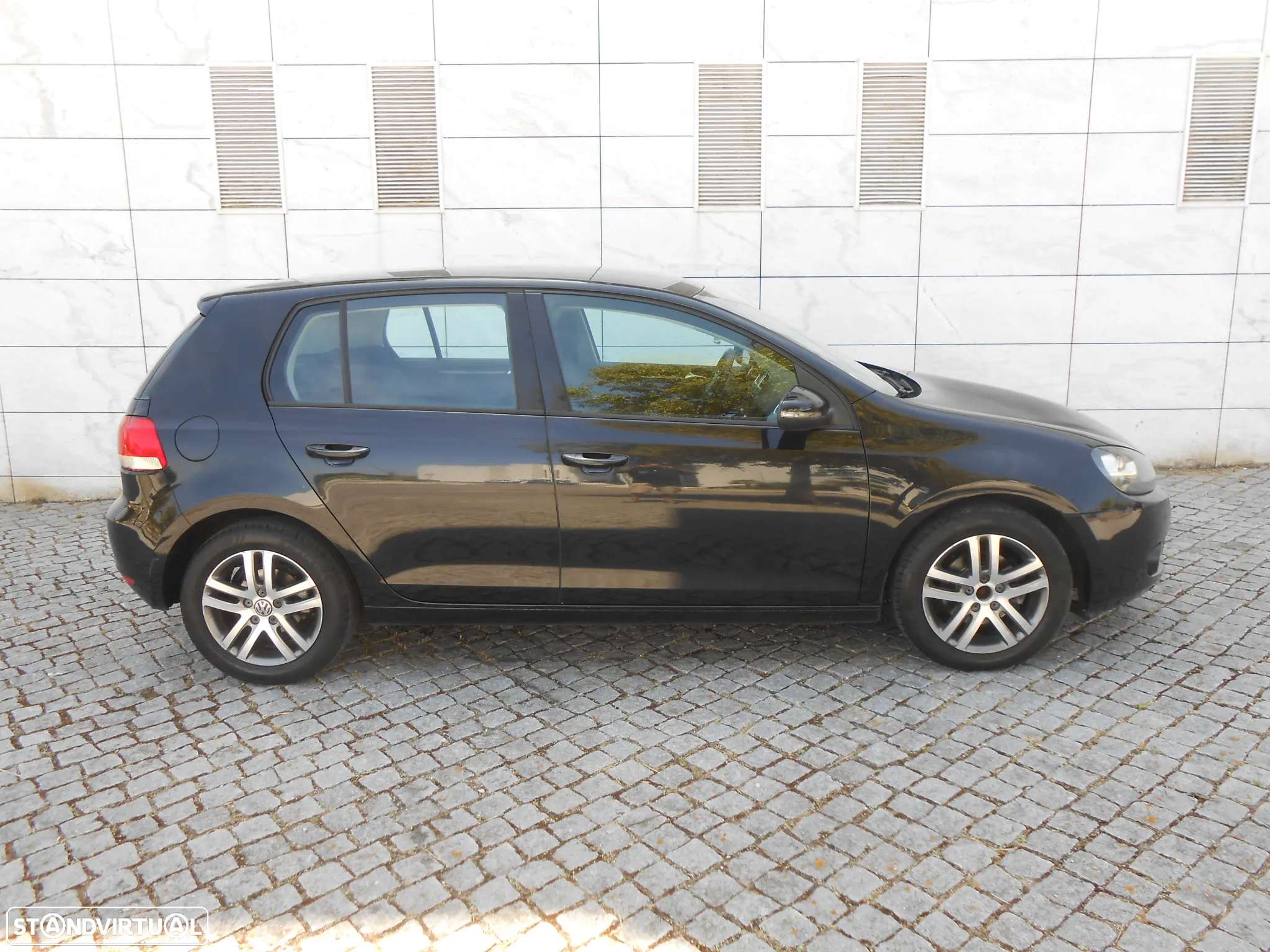 VW Golf 1.6 TDi Confortline - 6