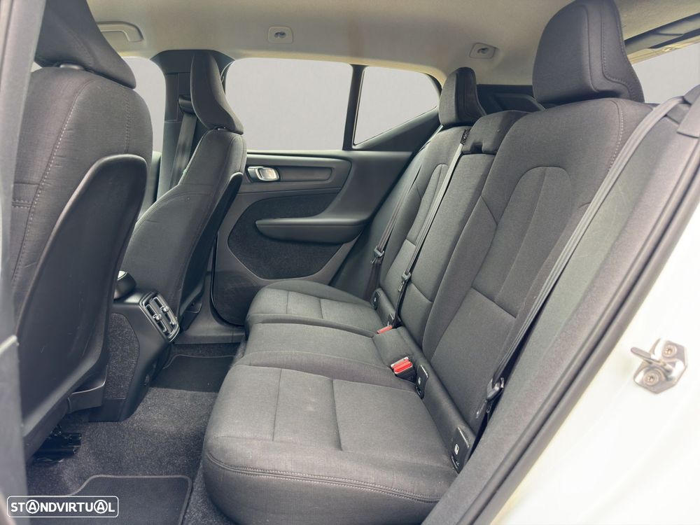 Volvo XC 40 2.0 D3 Geartronic - 16