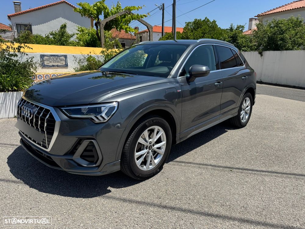 Audi Q3 45 TFSIe S line S tronic - 1